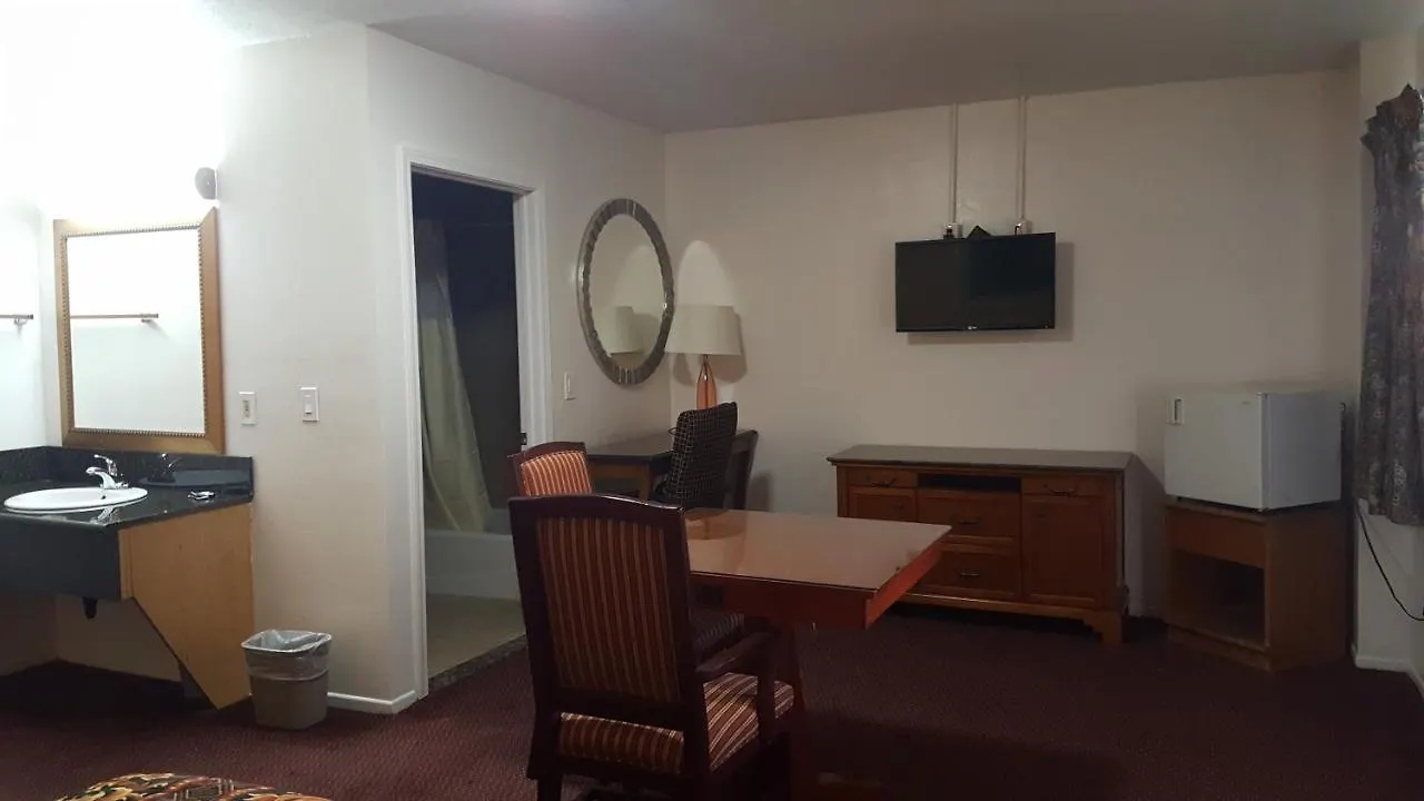 Flamingo Inn Long Beach