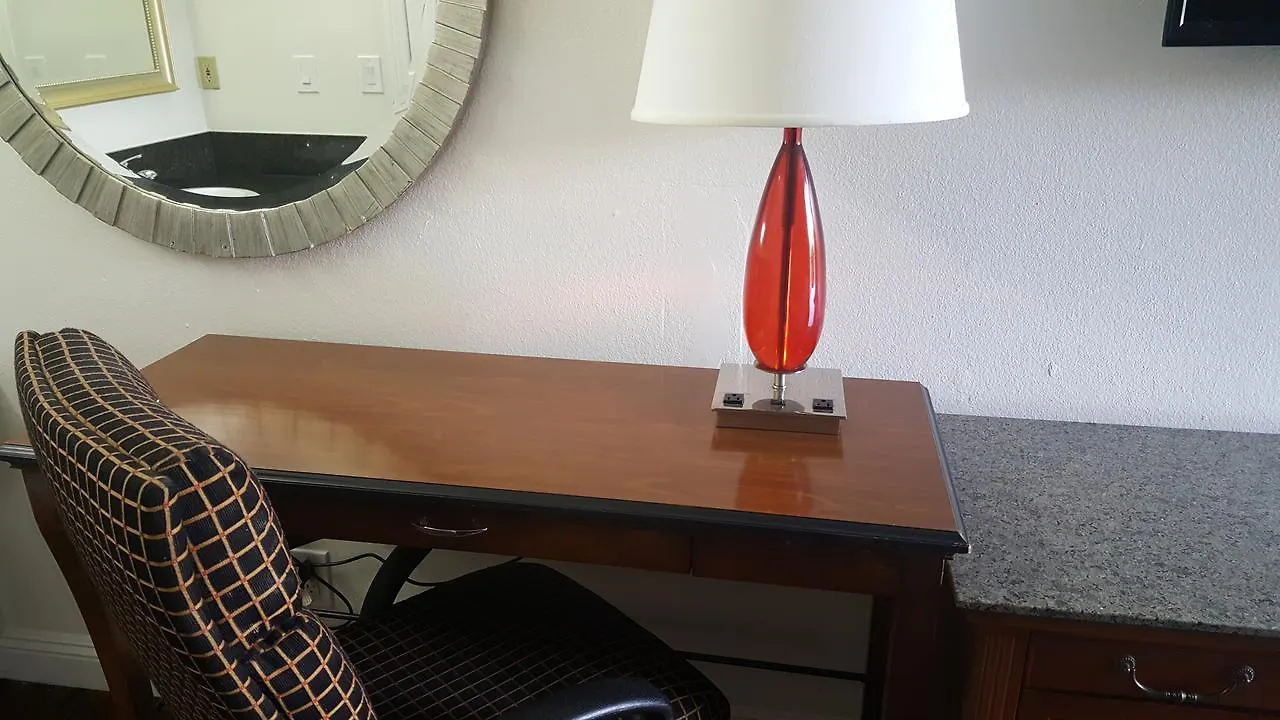 Flamingo Inn Long Beach 2*,