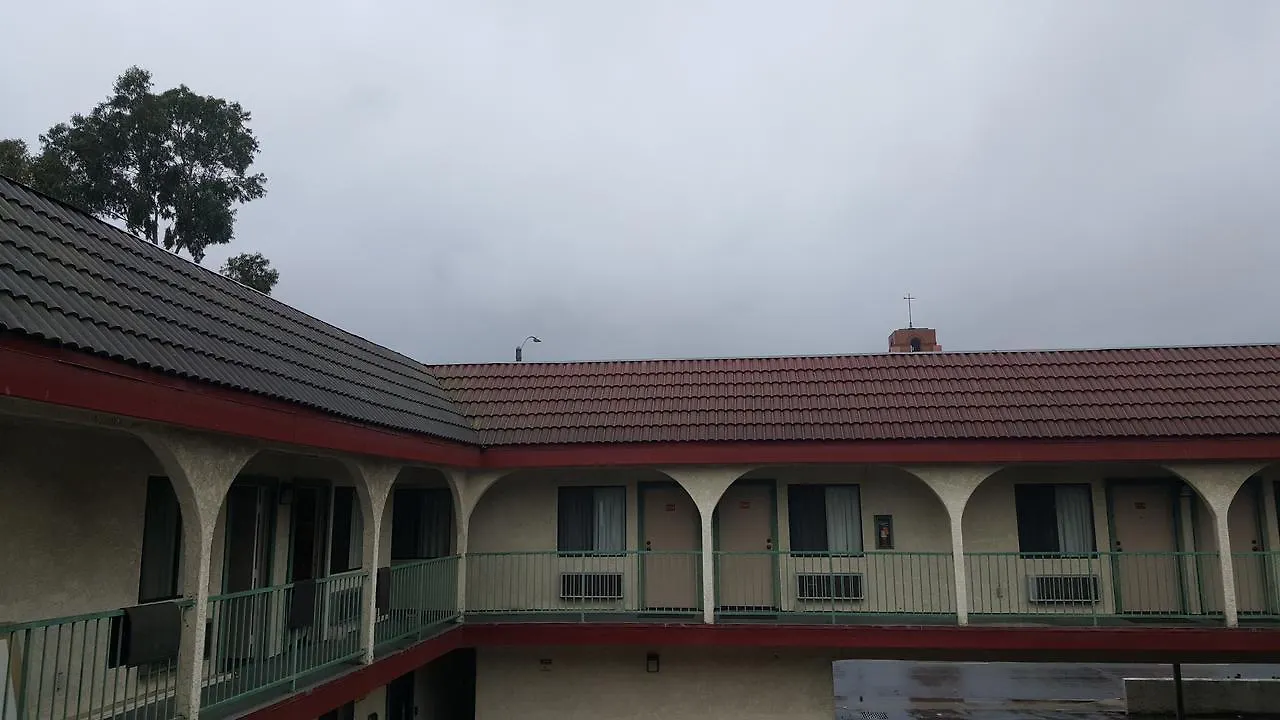Flamingo Inn Long Beach Motel