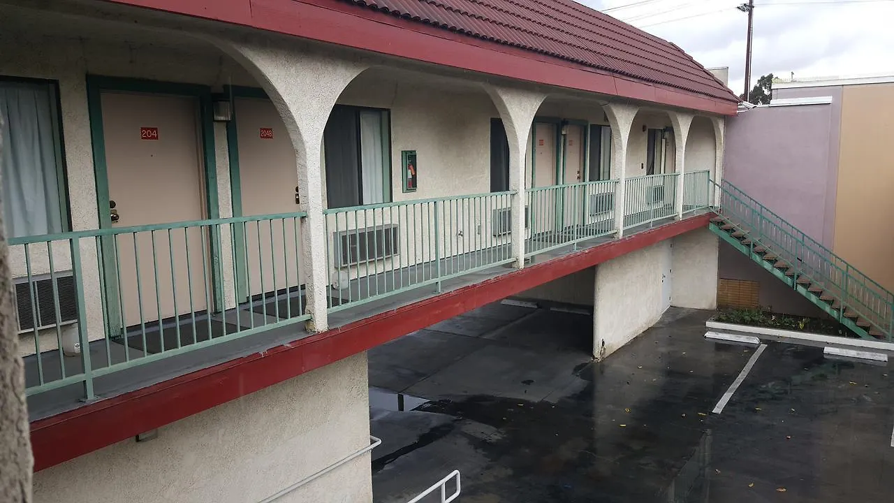 Flamingo Inn Long Beach