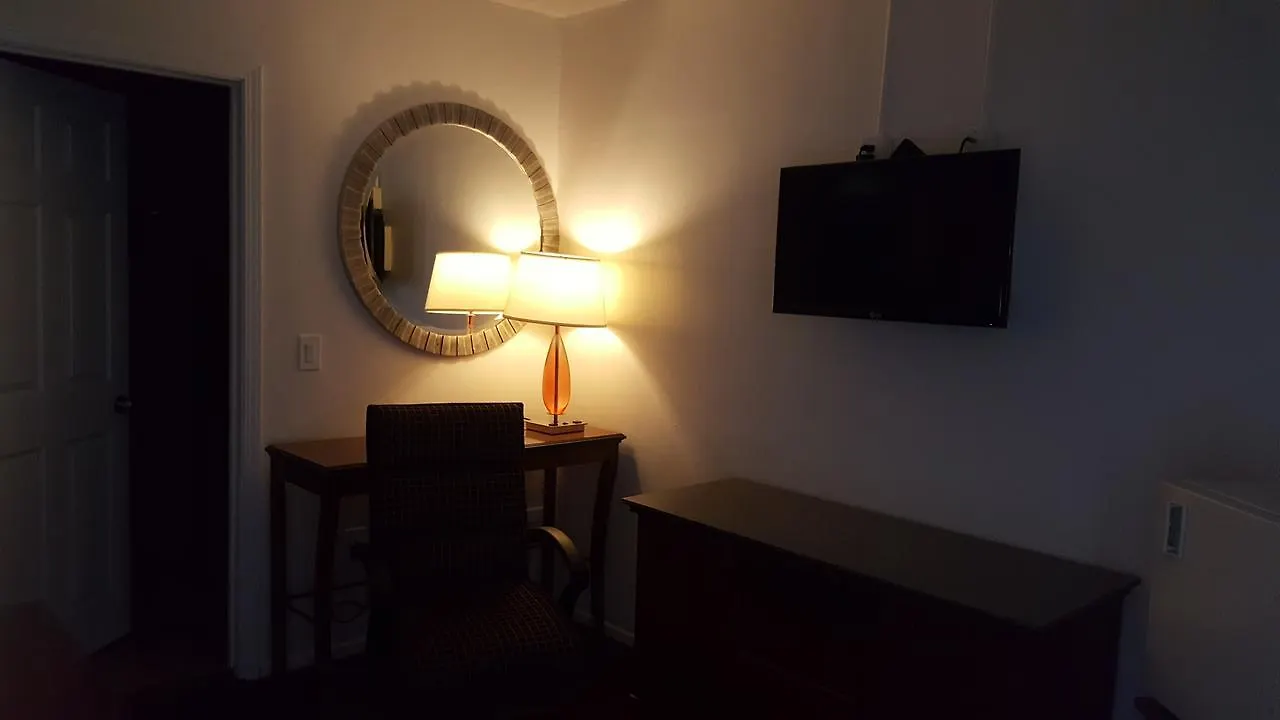 Flamingo Inn Long Beach 2*,  USA