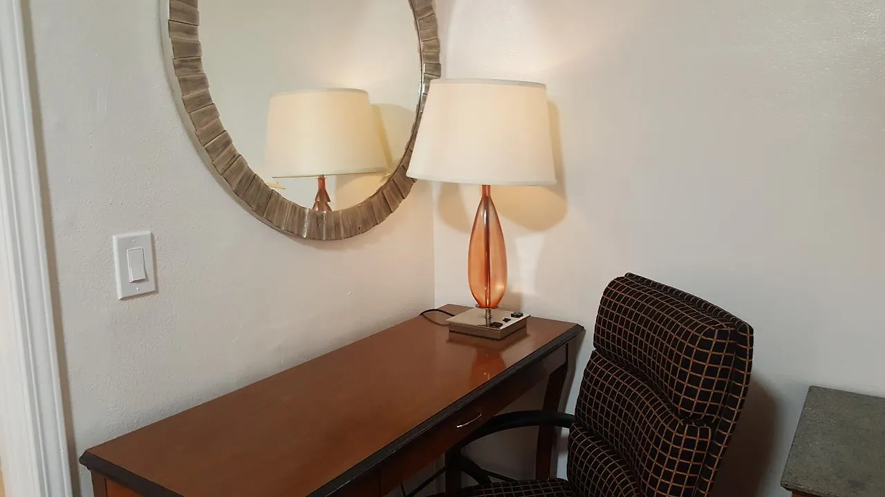 Flamingo Inn Long Beach Motel